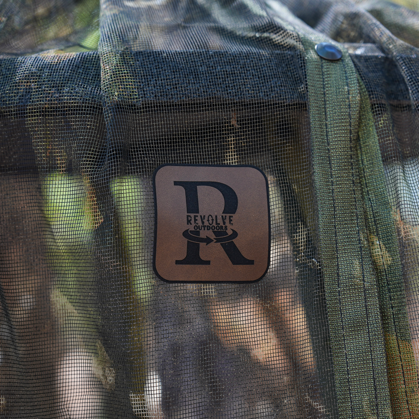 P-Series Mesh Blind